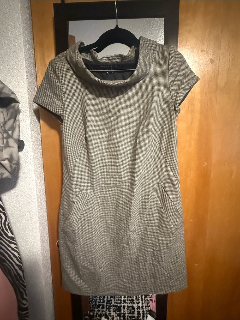 French Connection Taupe Houndstooth Short Sleeve Cowl Neck Shift Dress